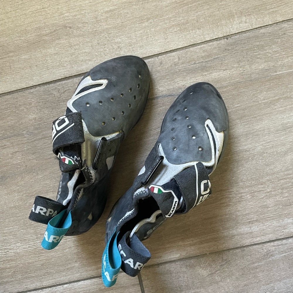 Scarpa Climbing Shoes Drago women 35
